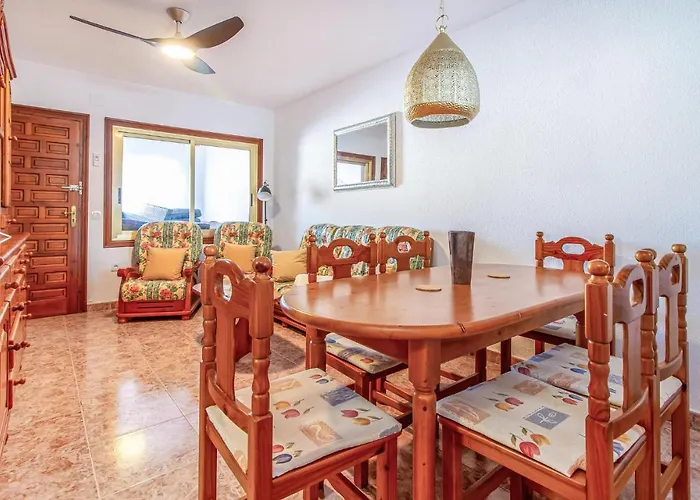 Holiday home Stunning In With Wifi *